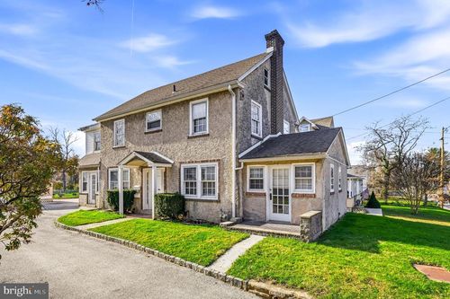 188 Conestoga Rd, WAYNE, PA, 19087-3921 | Card Image