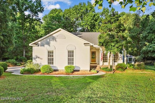 114 Farnsworth Dr, Goldsboro, NC, 27530-9046 | Card Image