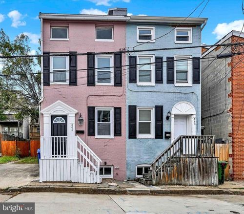 864 Lemmon St, BALTIMORE, MD, 21201-1045 | Card Image