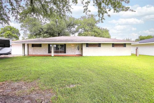 1314 Jefferson Dr, Lake Charles, LA, 70605-5540 | Card Image