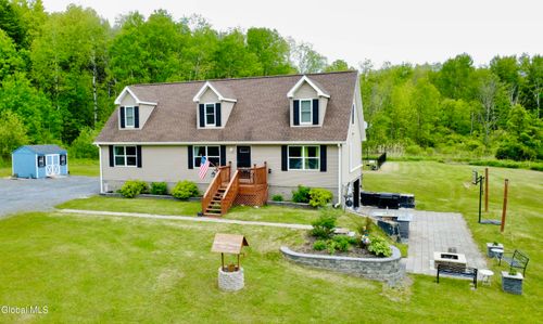 170 Sullivan Rd, Esperance, NY, 12066-1909 | Card Image