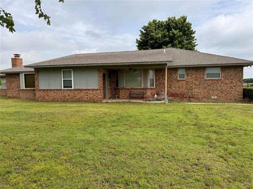 54-0 Rr 2, Geary, OK, 73040-9802 | Card Image