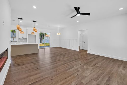 108 Houndsear Trl, Spartanburg, SC, 29306-6264 | Card Image