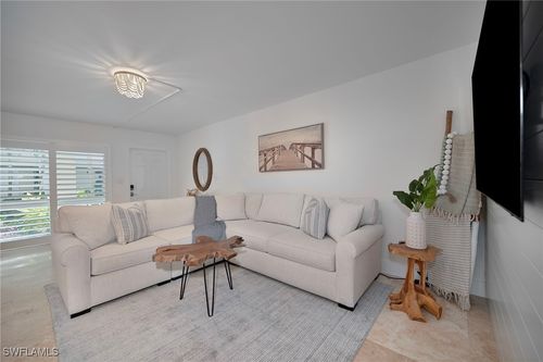 apt-108-1950 Gulf Shore Blvd N, NAPLES, FL, 34102-4608 | Card Image