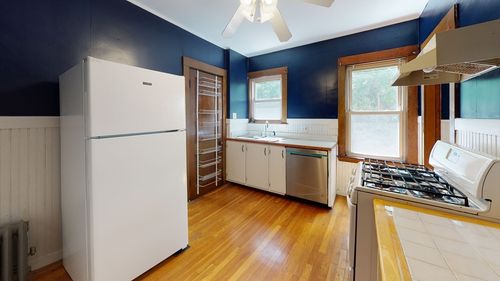 47-47 Rockwell St, Dorchester Center, MA, 02124-4480 | Card Image