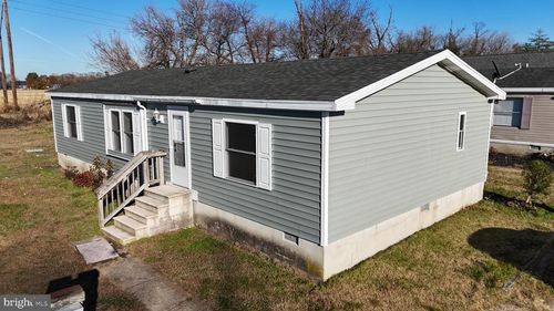 8711 Garden Ln, SEAFORD, DE, 19973-5811 | Card Image