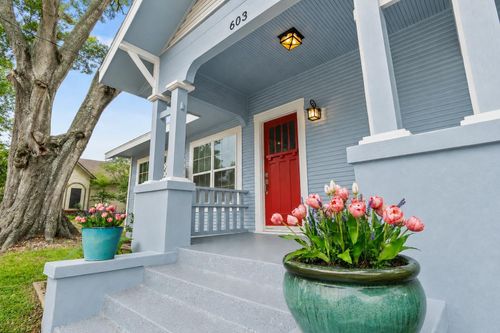 603 Crockett St, Brenham, TX, 77833-2758 | Card Image