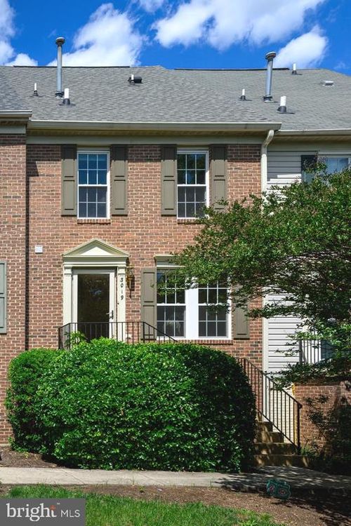 3019 22nd St S, Arlington, VA, 22204-5352 | Card Image