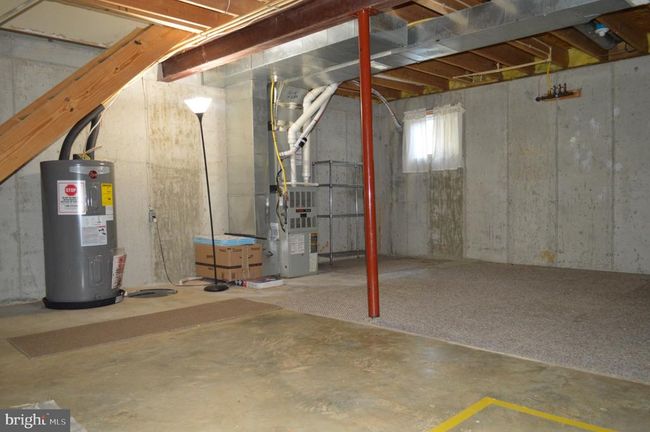 58 N Gala, Townhouse with 3 bedrooms, 1 bathrooms and null parking in Littlestown PA | Image 29