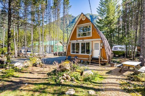 5362 Paulsen Rd W, Chilliwack, BC, V4Z1B2 | Card Image