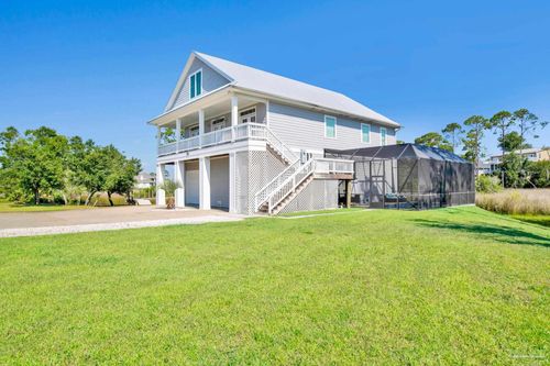 16262 Tarpon Dr, Pensacola, FL, 32507-8360 | Card Image