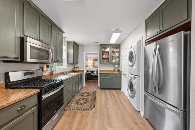 1906 Paige St, House other with 3 bedrooms, 2 bathrooms and null parking in Georgetown TX | Image 24