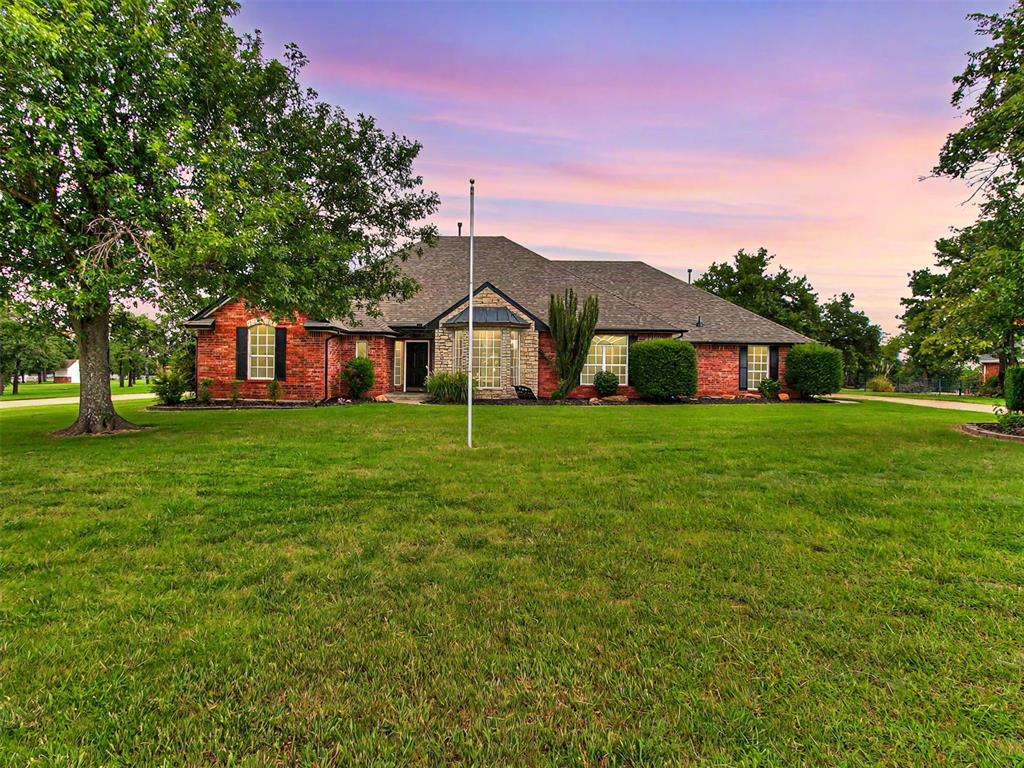Cobblestone Cir, Choctaw, OK 73020