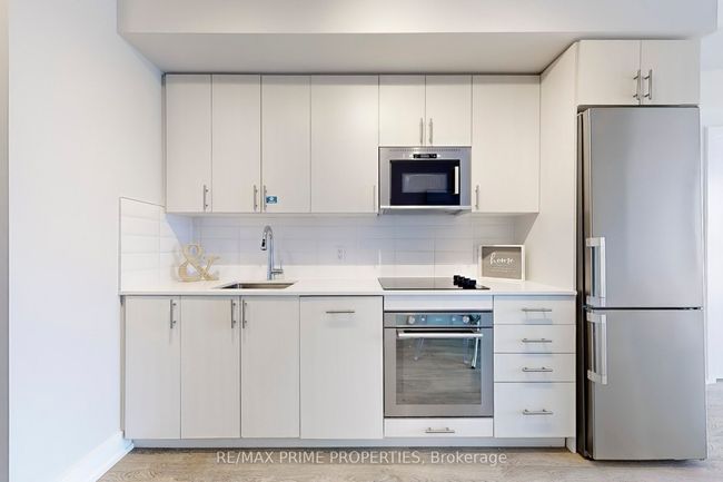 2206 - 2550 Simcoe St N, Condo with 1 bedrooms, 1 bathrooms and null parking in Oshawa ON | Image 8