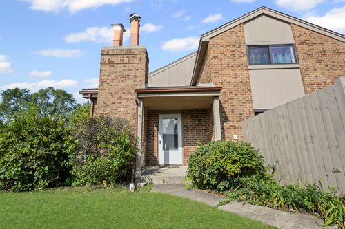 unit-b-150 Potawatomi Trl, Lake Zurich, IL, 60047-3224 | Card Image