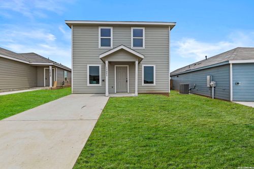 13043 Lake Fryer, Saint Hedwig, TX, 78152-0664 | Card Image