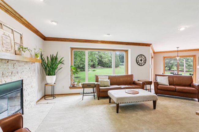 W151N10146 Windsong Circle, House other with 3 bedrooms, 2 bathrooms and null parking in GERMANTOWN WI | Image 8