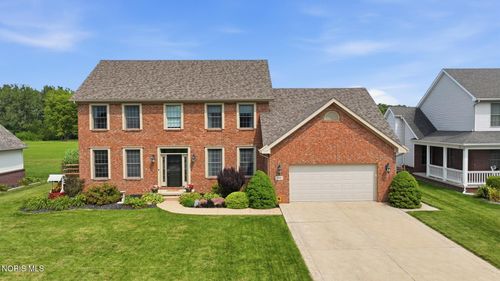 549 Quail East Dr, Oregon, OH, 43616-2482 | Card Image