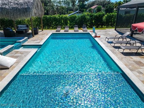 1890 Oakes Blvd, NAPLES, FL, 34119-8749 | Card Image