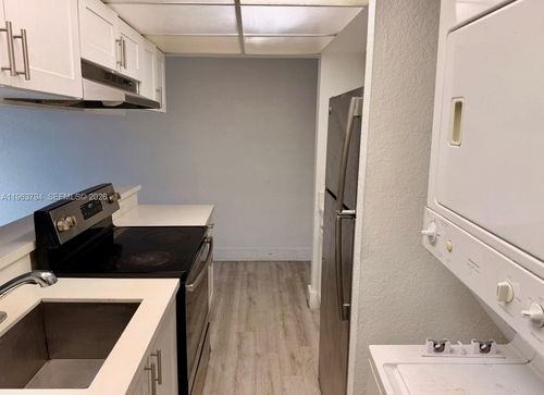 f-4535 Treehouse Ln, Tamarac, FL, 33319-3334 | Card Image