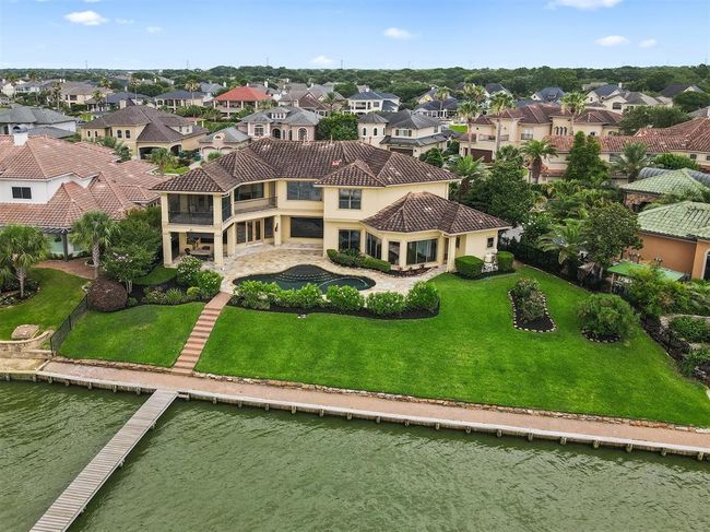 According to the Century Engineering, INC map provided September 2000, the home sits on 156.94 feet of waterfront. | Image 4