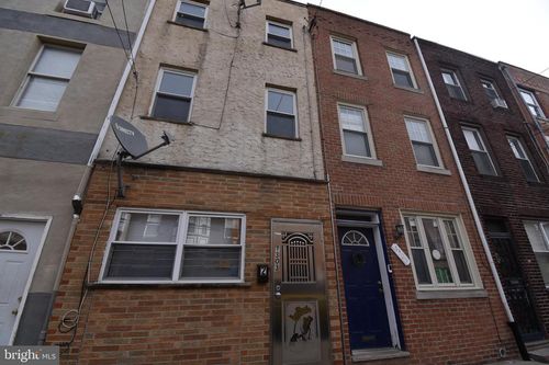 1303 S 8th St, PHILADELPHIA, PA, 19147-5715 | Card Image
