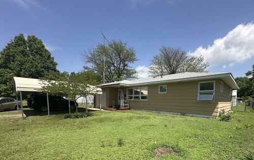 516 N Botkin St, Attica, KS, 67009-9030 | Card Image