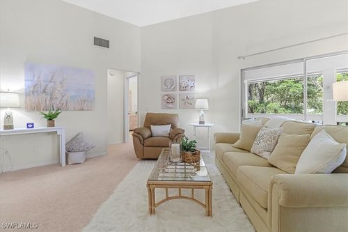 b21-660 Wiggins Bay Dr, NAPLES, FL, 34110-6021 | Card Image