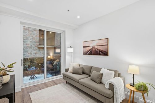 103-901 Bush St, San Francisco, CA, 94109-8702 | Card Image