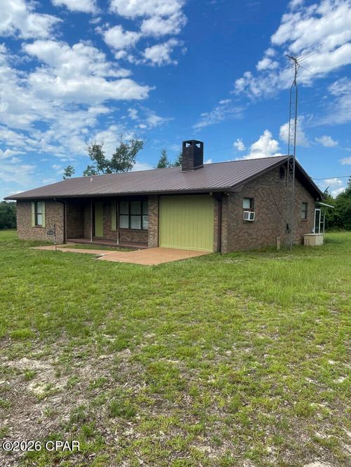 17742 Nw Thrasher Ln, Clarksville, FL, 32430-2430 | Card Image