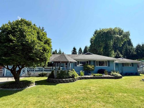 15538 105a Ave, Surrey, BC, V3R1S6 | Card Image