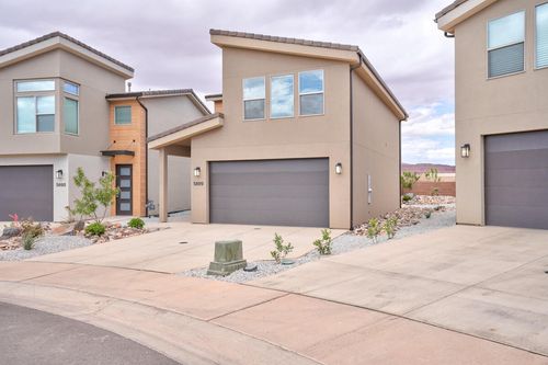 4165 E Elrond Ln, St. George, UT, 84790-4128 | Card Image