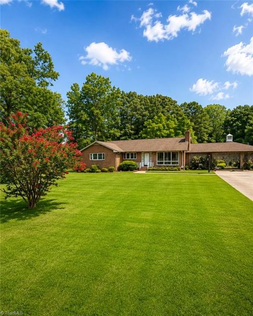 362 Happy Hollow Ct, Lexington, NC, 27295-7679 | Card Image