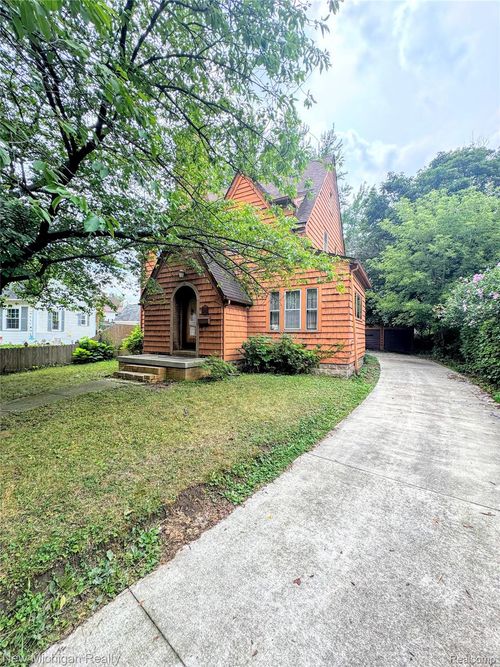 2002 Mountain Ave, Flint, MI, 48503-2244 | Card Image