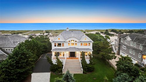 217 Dune Rd, Westhampton Beach, NY, 11978-3005 | Card Image