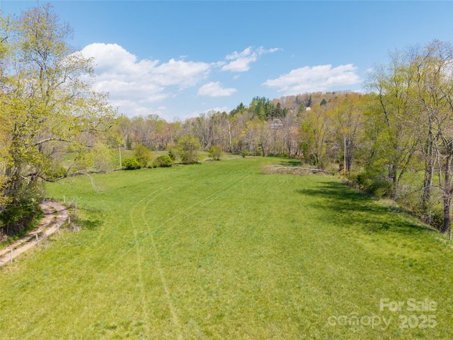 435 Upper Glady Fork Rd, House other with 2 bedrooms, 2 bathrooms and null parking in Candler NC | Image 22