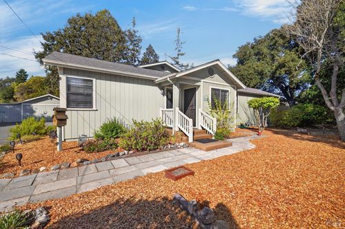 1315 Ridley Ave, Santa Rosa, CA, 95401-4466 | Card Image