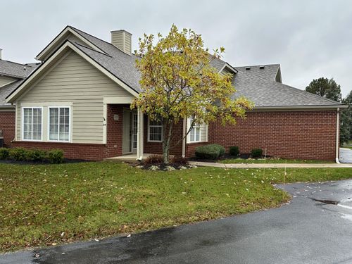 69 Greenhedge Cir, Delaware, OH, 43015-8387 | Card Image