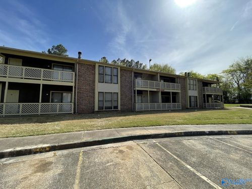 na-5001 Seven Pine Cir, Huntsville, AL, 35816-1323 | Card Image