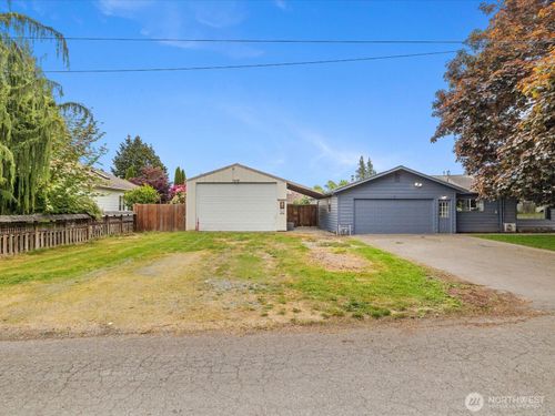 1922 S Wall St, Mount Vernon, WA, 98273-6509 | Card Image