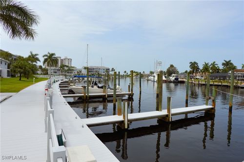 139-18046 San Carlos Blvd, FORT MYERS BEACH, FL, 33931-2336 | Card Image