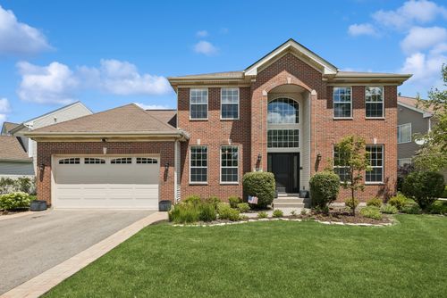 3102 Merrywell Ct, Carpentersville, IL, 60110-3422 | Card Image