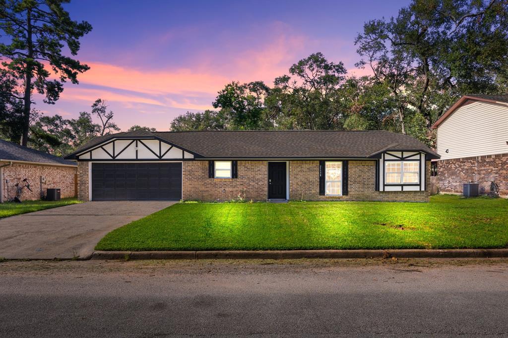 White Oak Ln, Splendora, TX 77372