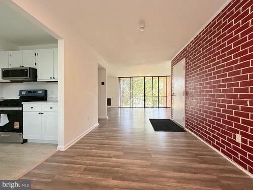 730101-730 Quince Orchard Blvd, GAITHERSBURG, MD, 20878-1540 | Card Image