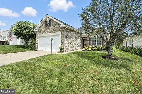 17452 Four Seasons Dr, DUMFRIES, VA, 22025-1874 | Card Image