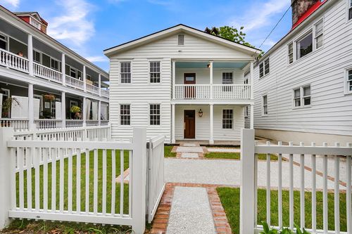 258 Coming St, Charleston, SC, 29403-5433 | Card Image