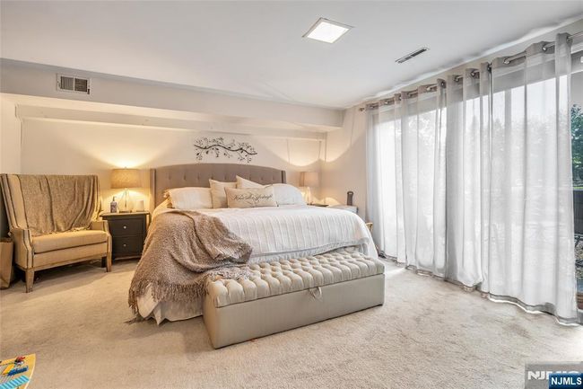 181 Long Hill Rd, House attached with 1 bedrooms, 2 bathrooms and null parking in Little Falls NJ | Image 14