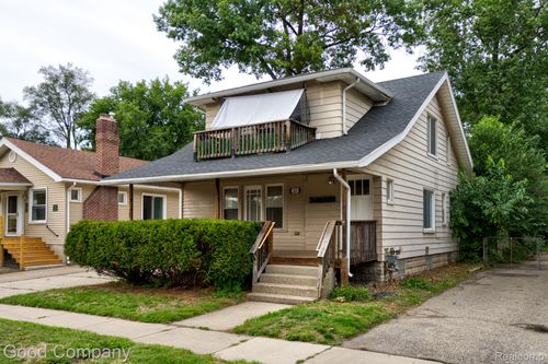 217 E Drayton St, Ferndale, MI, 48220-3743 | Card Image