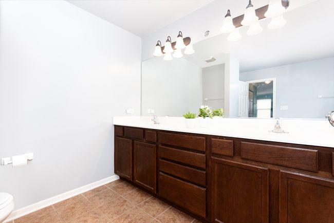 404 Bower Ln, House other with 5 bedrooms, 3 bathrooms and null parking in Oswego IL | Image 25