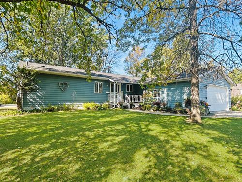 117 Sw 12th Ave, Grand Rapids, MN, 55744-3486 | Card Image